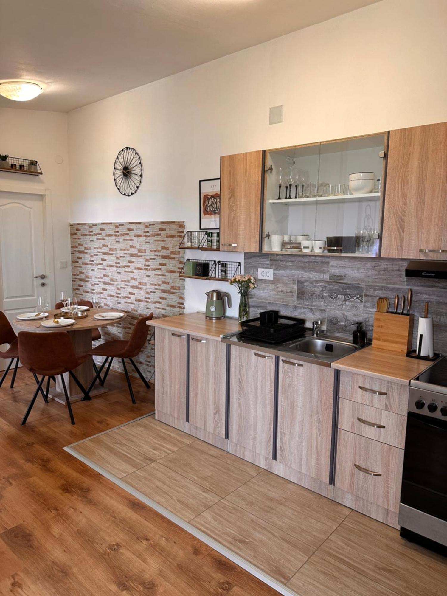 Apartments Roko Pridraga Экстерьер фото