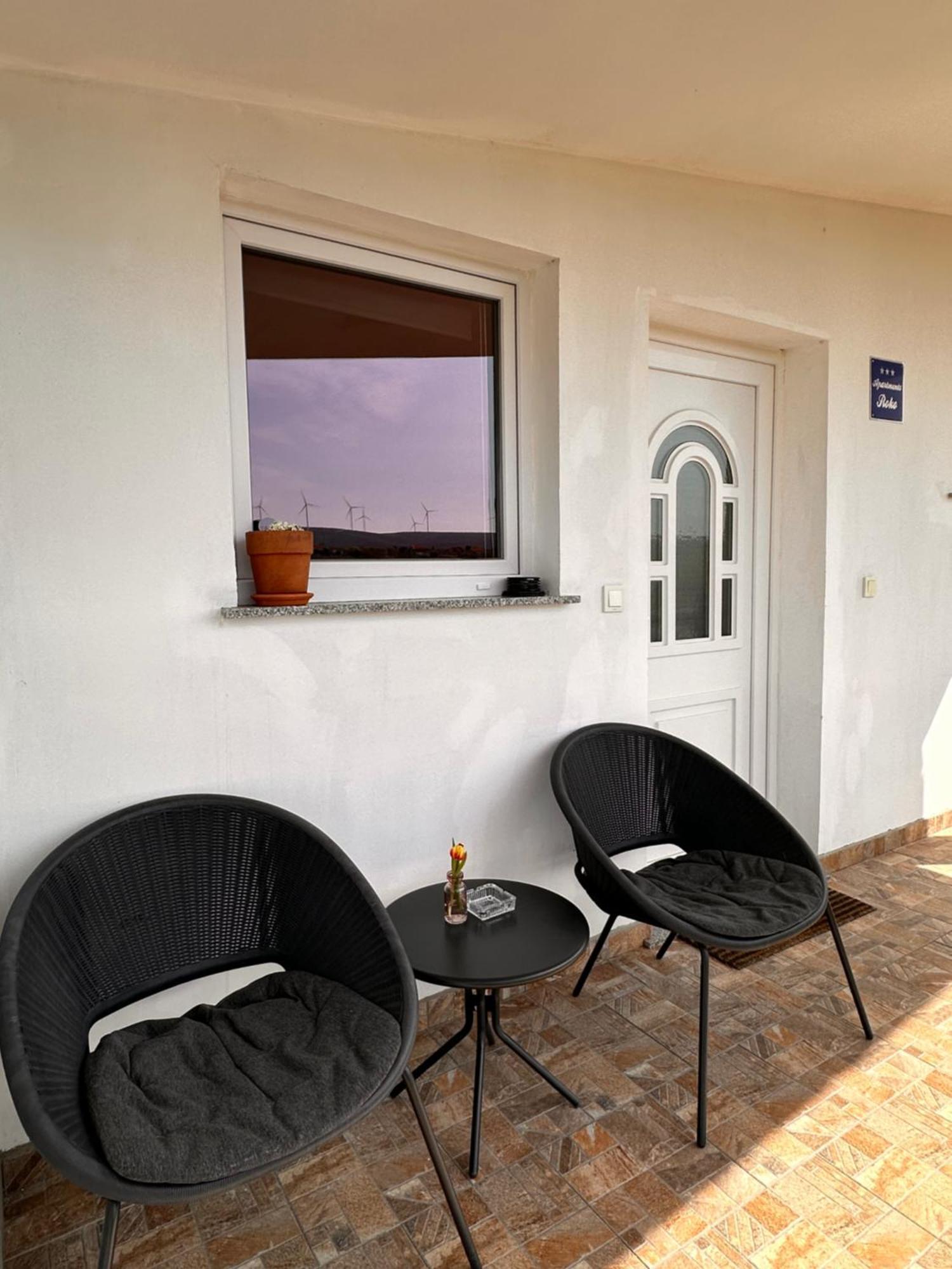 Apartments Roko Pridraga Экстерьер фото