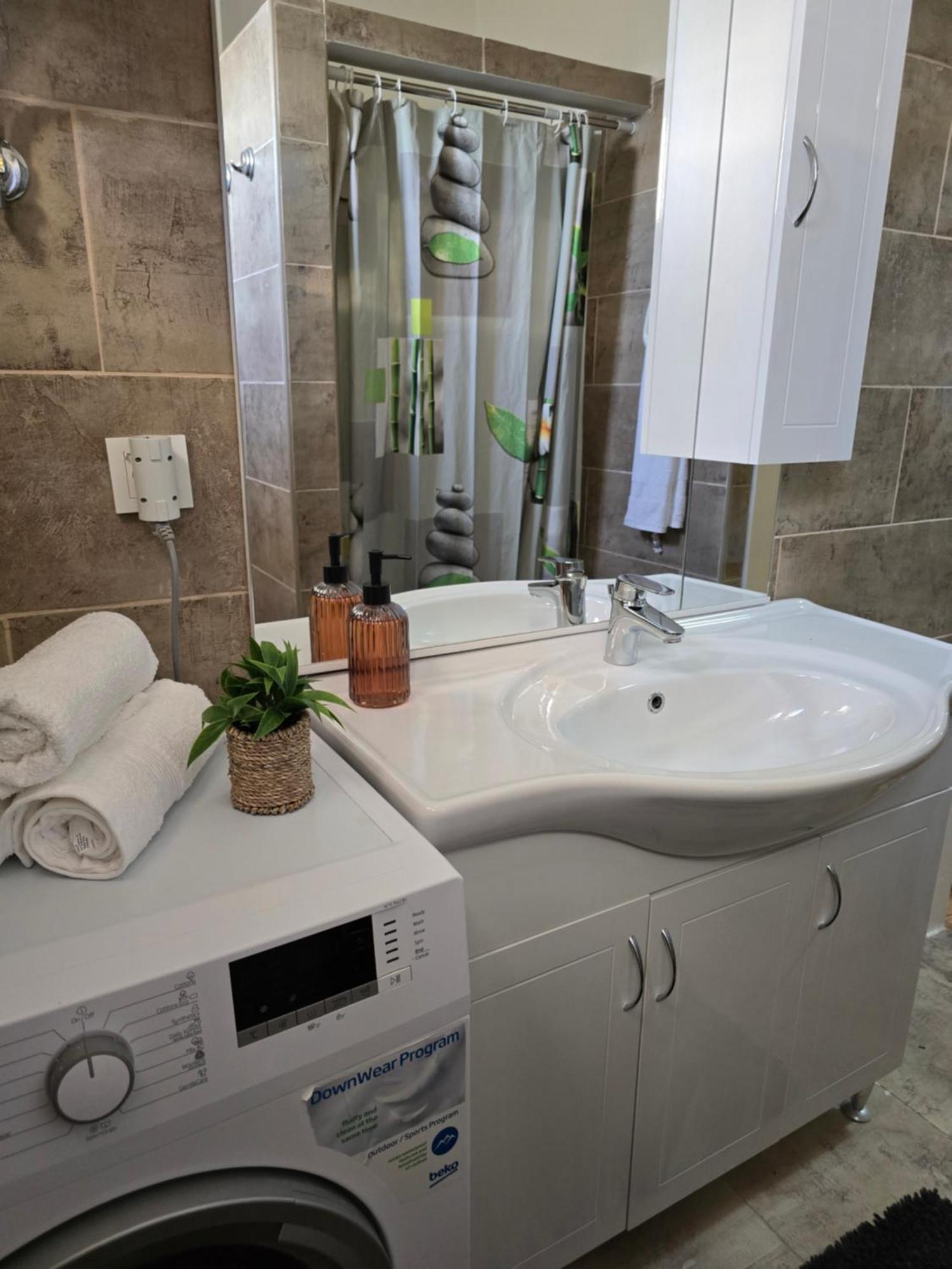 Apartments Roko Pridraga Экстерьер фото