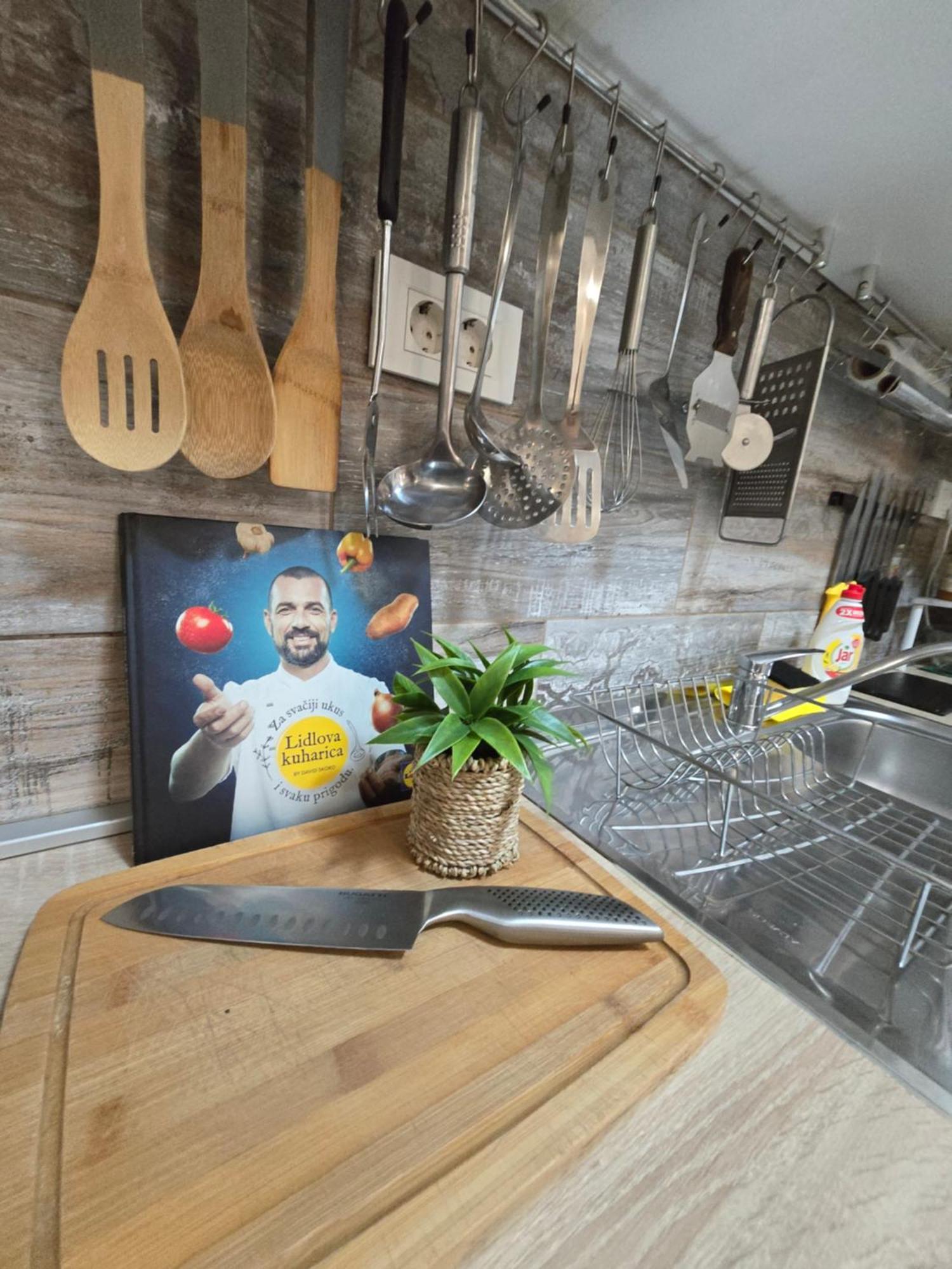Apartments Roko Pridraga Экстерьер фото